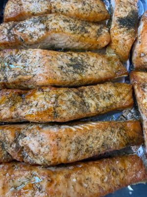 Salmó amb salsa deneldo