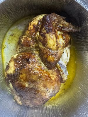 Medio Pollo al ast cocinado con asadores de espadas